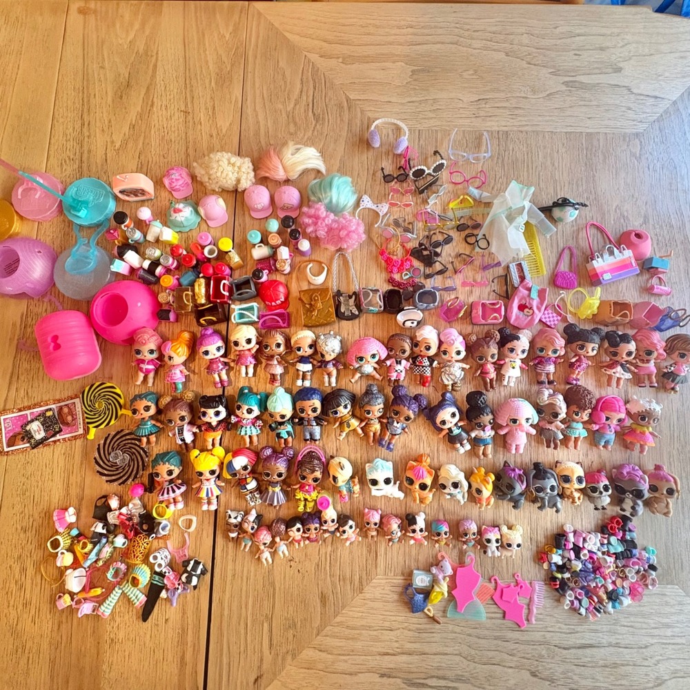 LOL Surprise Doll Lot HUGE Bundle 65‎ Dolls, Pets & Lil Sisters 100+ Accessories